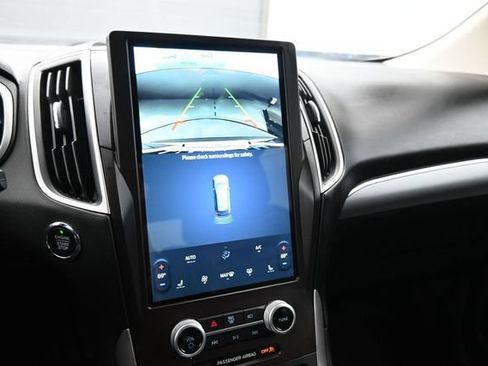 Used 2021 Ford Edge SEL FWD image 15