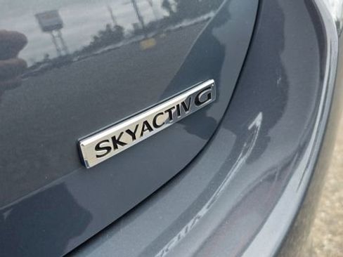 Used 2024 MAZDA MAZDA3 s image 8