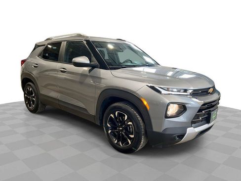 Certified 2023 Chevrolet TrailBlazer LT FWD image 1