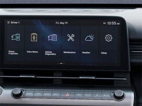 Certified 2025 Hyundai Kona SE image 16