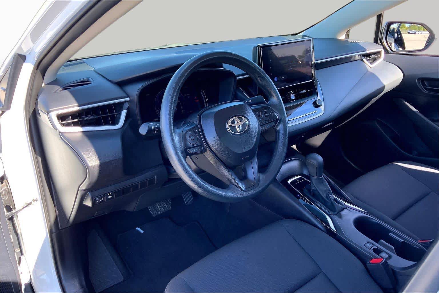 Certified 2026 Toyota Corolla LE FWD image 17