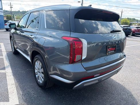 Used 2024 Hyundai Palisade SEL FWD image 5