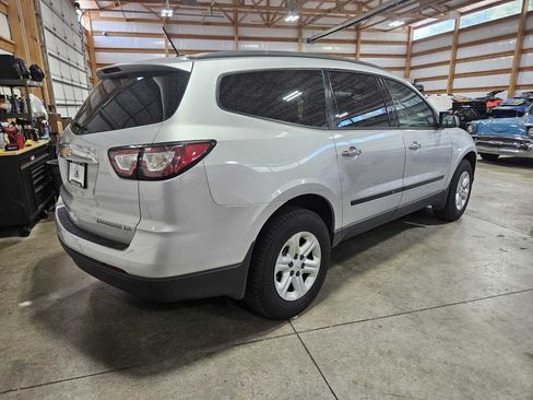 Used 2015 Chevrolet Traverse LS AWD/4WD image 8