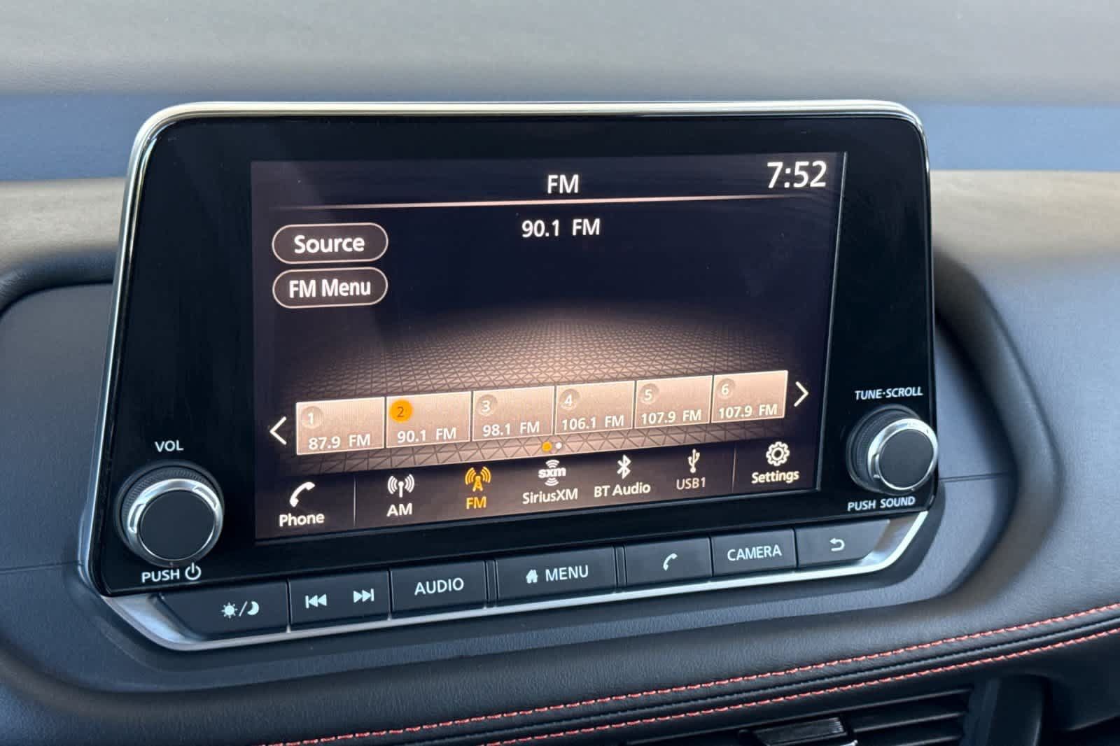 New 2026 Nissan Rogue SV AWD/4WD image 19