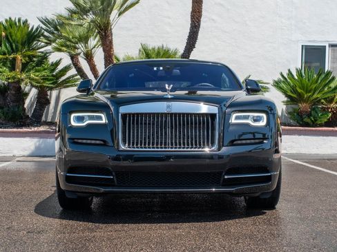 Used 2020 Rolls-Royce Wraith RWD image 5