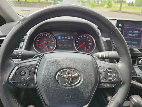 Used 2024 Toyota Camry XSE FWD image 21