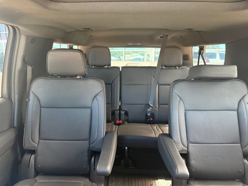 Used 2025 GMC Yukon XL Denali w/ Sun & Power Step Package AWD/4WD image 26