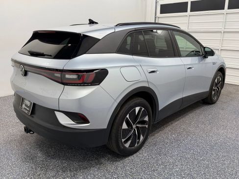 Used 2022 Volkswagen ID.4 Pro AWD/4WD image 6