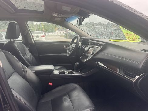 Used 2014 Toyota Avalon Limited FWD image 9