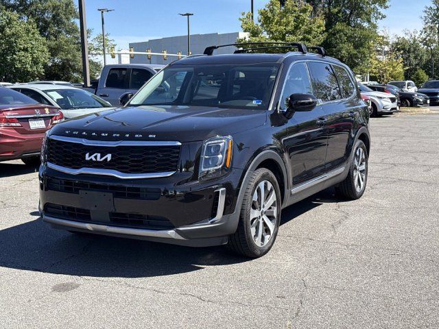 Used 2022 Kia Telluride EX w/ EX Premium Package FWD image 5