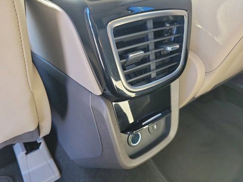 Certified 2023 Lincoln Nautilus AWD w/ Premium Package image 15