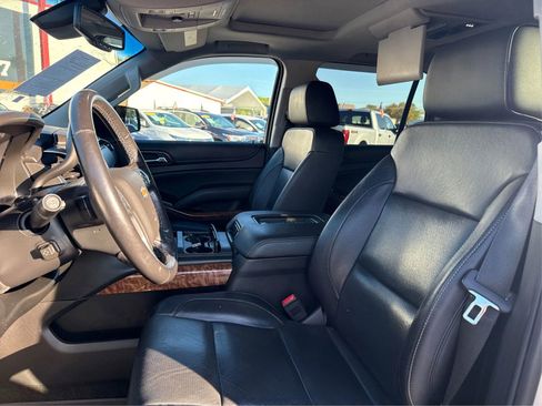 Used 2018 Chevrolet Tahoe Premier AWD/4WD image 9