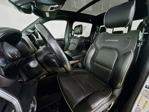 Used 2021 RAM 1500 Laramie image 12