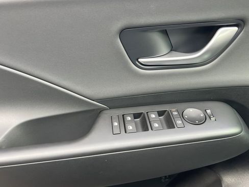 New 2026 Hyundai Kona SEL Premium image 9