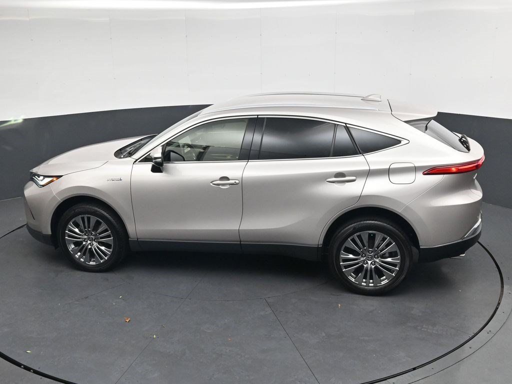 Used 2021 Toyota Venza XLE w/ Softex Package AWD/4WD image 26