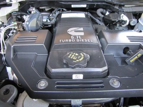 Used 2022 RAM 2500 Tradesman AWD/4WD image 34