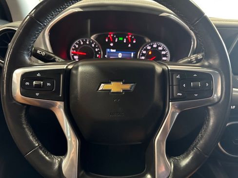 Used 2019 Chevrolet Blazer LT FWD image 17