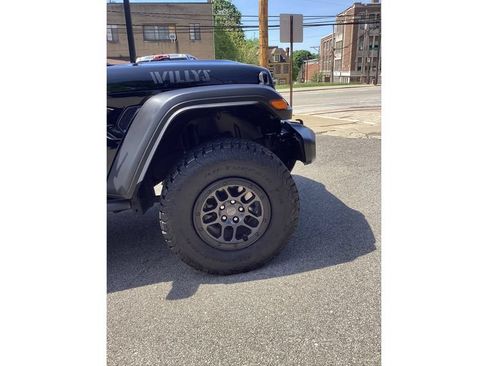 Used 2023 Jeep Wrangler Unlimited Sport AWD/4WD image 24
