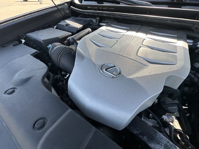 Used 2018 Lexus GX 460 Premium w/ Premium Package AWD/4WD image 34