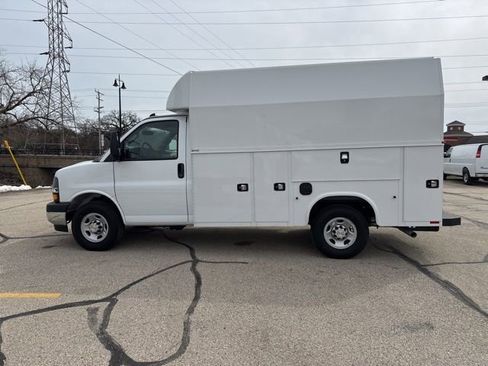 New 2025 Chevrolet Express 3500 w/ Power Convenience Package RWD image 2