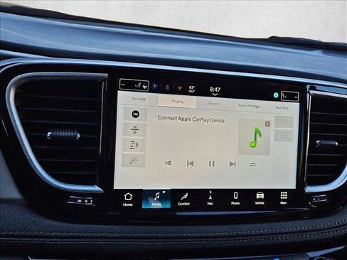 New 2026 Chrysler Pacifica Pinnacle image 16