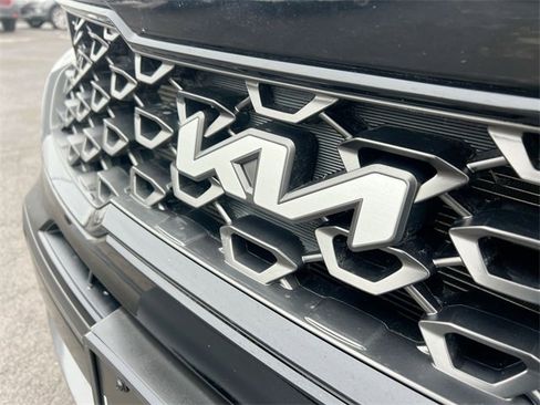 Used 2023 Kia Sorento S w/ Panoramic Sunroof Package image 31