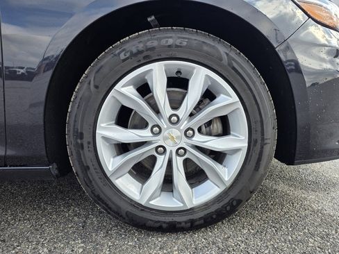 Used 2023 Chevrolet Malibu LT image 30