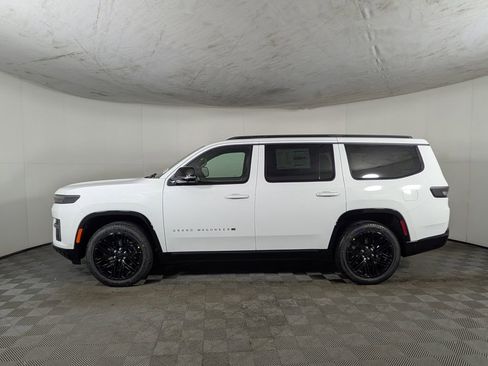 New 2026 Jeep Grand Wagoneer Limited AWD/4WD image 3