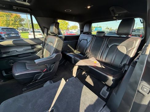 Used 2019 Ford Expedition Limited w/ Equipment Group 303A AWD/4WD image 20