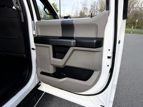 Used 2017 Ford F150 XLT w/ Equipment Group 301A Mid image 28