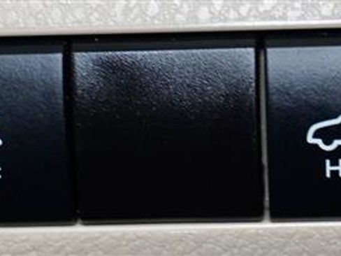 Used 2024 Toyota Camry LE image 32