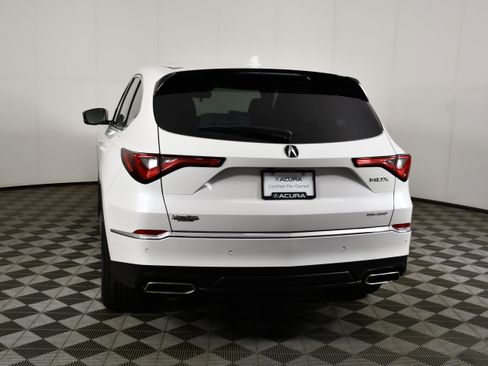 Certified 2024 Acura MDX SH-AWD w/ Technology Package image 7