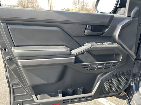 New 2026 Toyota Tacoma SR5 AWD/4WD image 18