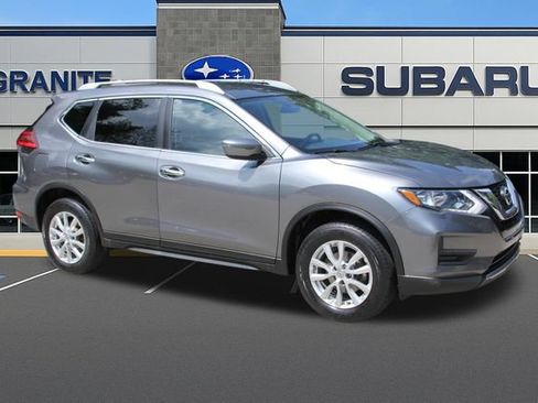 Used 2017 Nissan Rogue SV AWD/4WD image 13