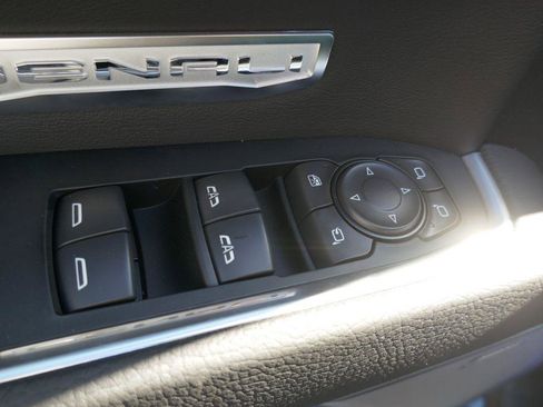 New 2026 GMC Sierra 1500 Denali AWD/4WD image 17