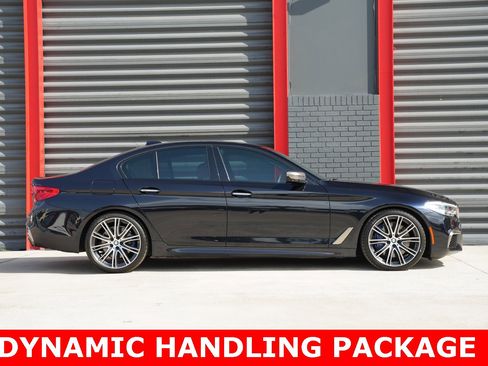 Used 2018 BMW M550i xDrive image 2