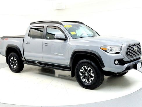 Certified 2021 Toyota Tacoma TRD Off-Road image 7