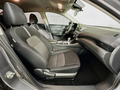 Used 2023 Nissan Sentra SV FWD image 29