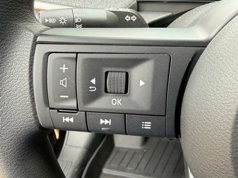 New 2026 Nissan Kicks SV w/ Cold Weather Package FWD image 11