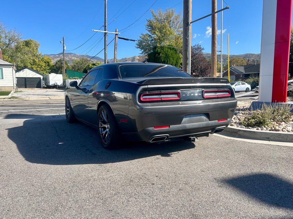 Used 2017 Dodge Challenger SRT w/ Technology Group RWD image 6