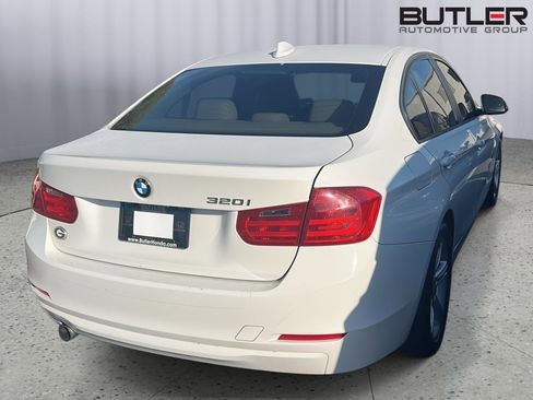 Used 2014 BMW 320i Sedan image 8