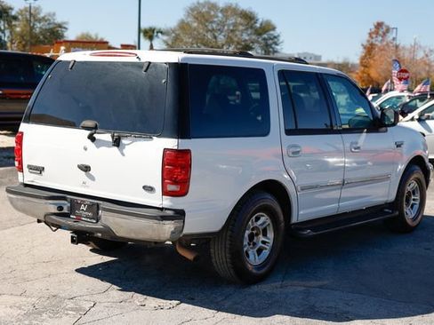 Used 2002 Ford Expedition XLT image 16