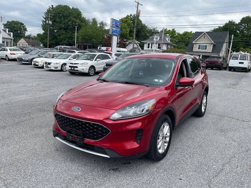 Used 2020 Ford Escape SE AWD/4WD image 2