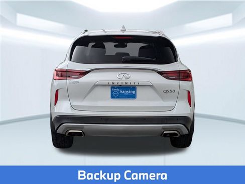 Used 2023 INFINITI QX50 Luxe FWD image 6