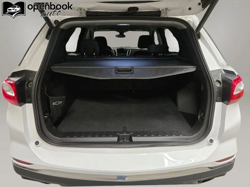 Used 2020 Chevrolet Equinox LT FWD image 17
