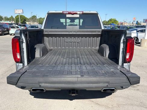 Used 2024 GMC Sierra 1500 AT4 w/ Technology Package AWD/4WD image 25