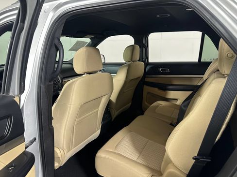 Used 2017 Ford Explorer 4WD image 19