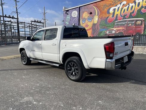 Used 2023 Toyota Tacoma SR5 image 3