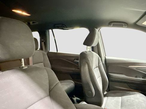 Used 2022 Honda Pilot Sport image 29