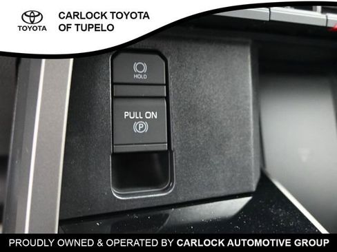 Used 2024 Toyota Tundra Limited image 15